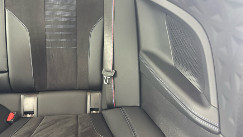 BMW 2 Series 220i M Sport 2dr Step Auto [Pro Pack] Petrol Coupe